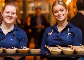 Samenwerker HME Bediening