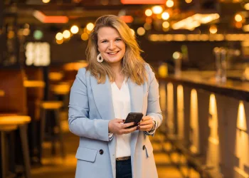 20220224 Hutten JCA 020 5754