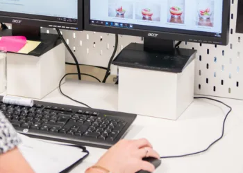 Hutten servicekantoor banner3 min