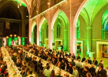 Hutten DOMUSDELA Event Diner 1