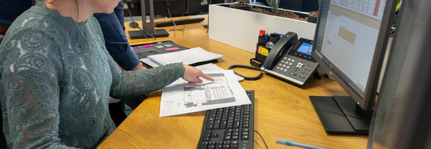 Hcc kantoor samenwerkers 102 min